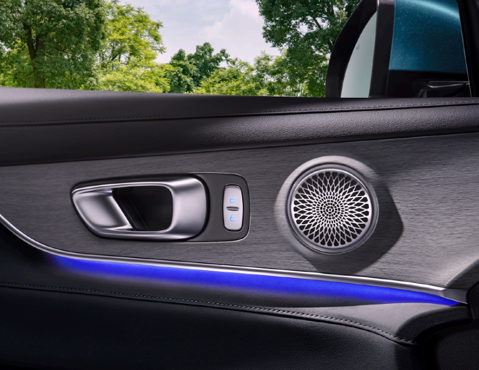 CHERY Tiggo 8 - Interiér - Ambientní LED osvětlení